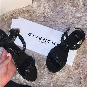 Authentic Givenchy jelly flat sandals. Black 9.5